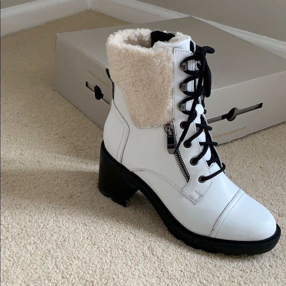 NWT Marc Fisher white and faux wool Lansly Boot.